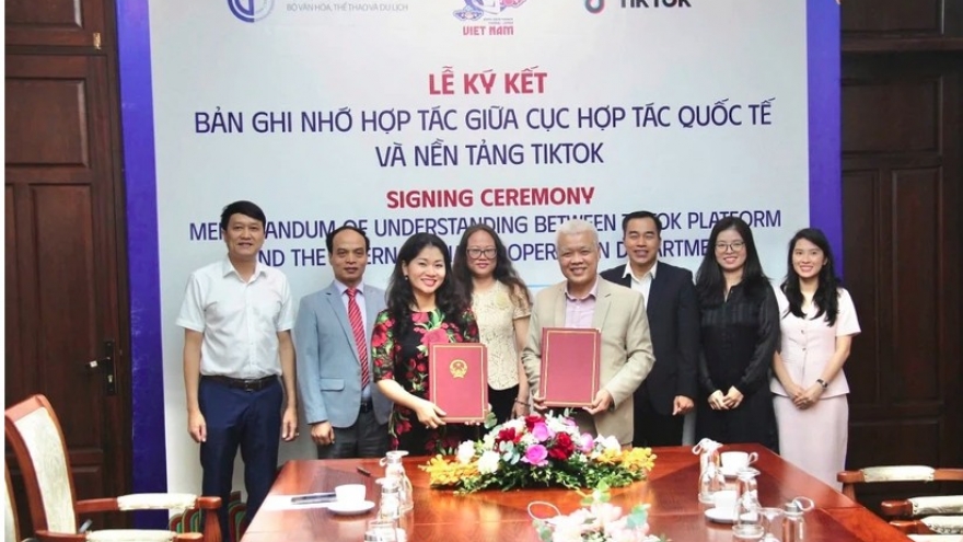 Cooperation deal inked to promote Vietnamese culture, tourism on TikTok