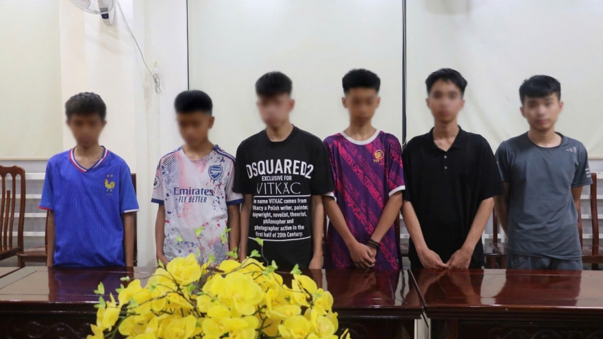 2 học sinh cùng nhóm thiếu niên trộm nhiều xe máy ở Vinh