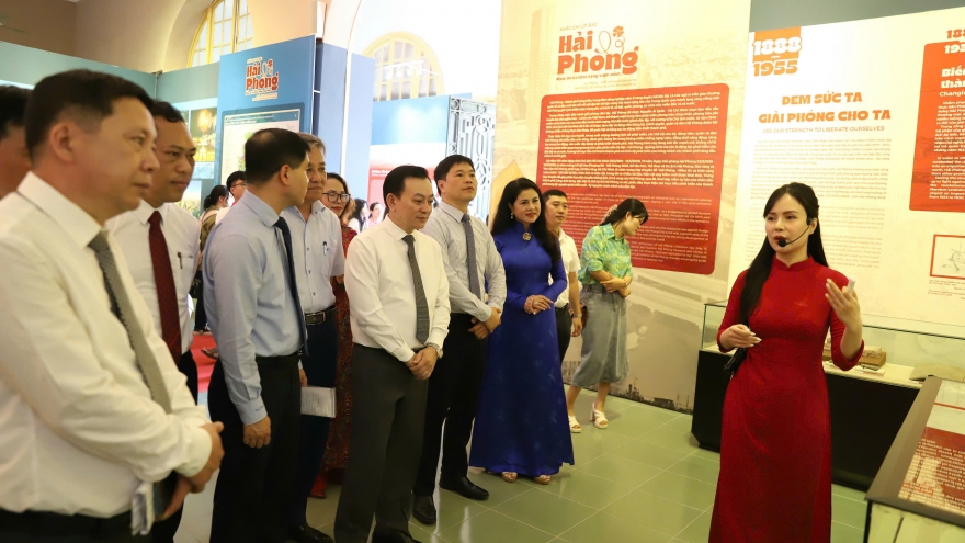 Hải Phòng: Khắc ghi lời Bác - Niềm tin và khát vọng vươn mình