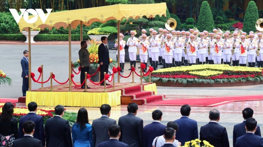Welcome ceremony for Sri Lankan President in Hanoi