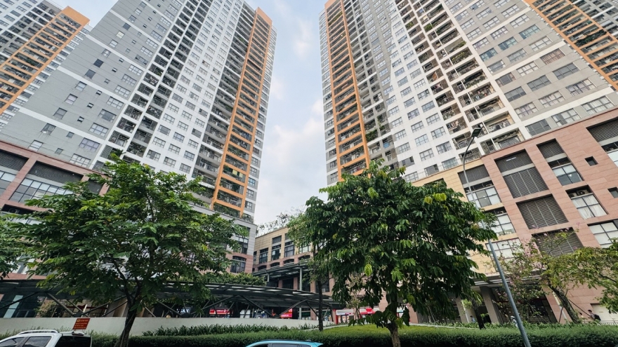 Chung cư cũ TP.HCM tăng giá mạnh: Cơ hội nào còn sót lại cho người mua?
