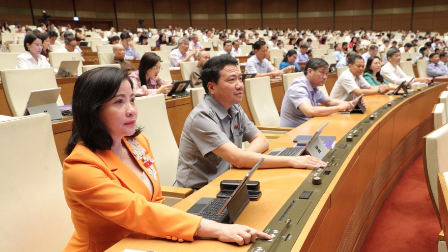 Quốc hội “chốt” mô hình tòa án nhân dân 3 cấp, có hiệu lực từ 1/7