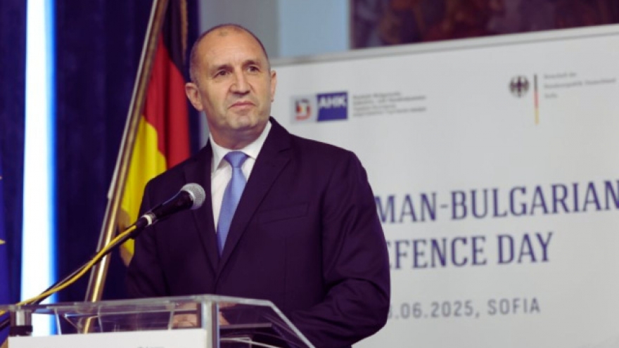 Bulgaria và Đức tăng cường hợp tác quốc phòng