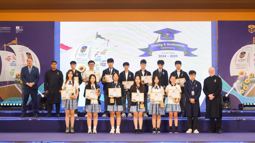 Năm học 2024 - 2025: Học sinh Victoria School ghi dấu ấn với loạt thành tích