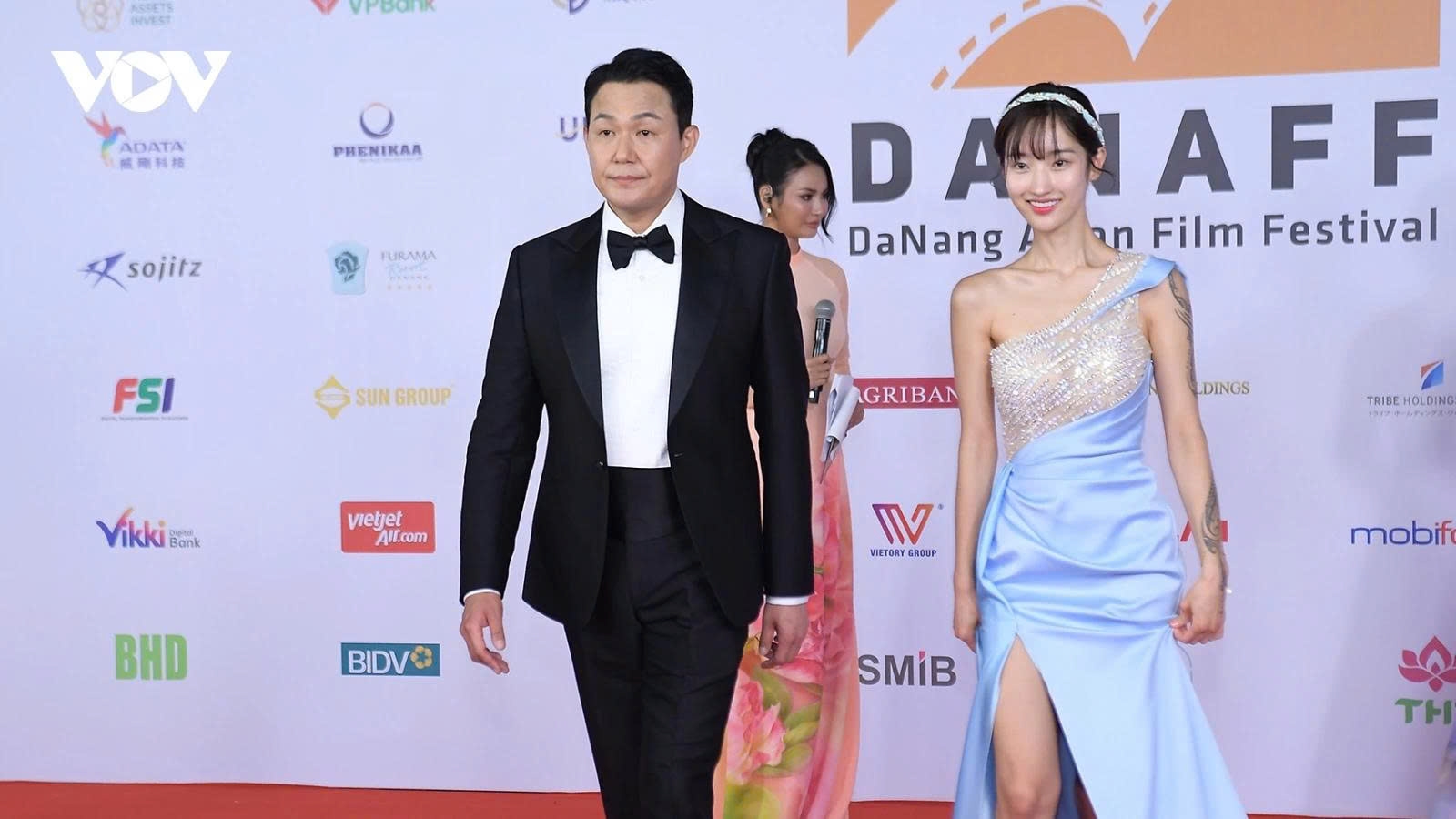 Celebrities walk the red carpet in glamorous outfits at DANAFF III