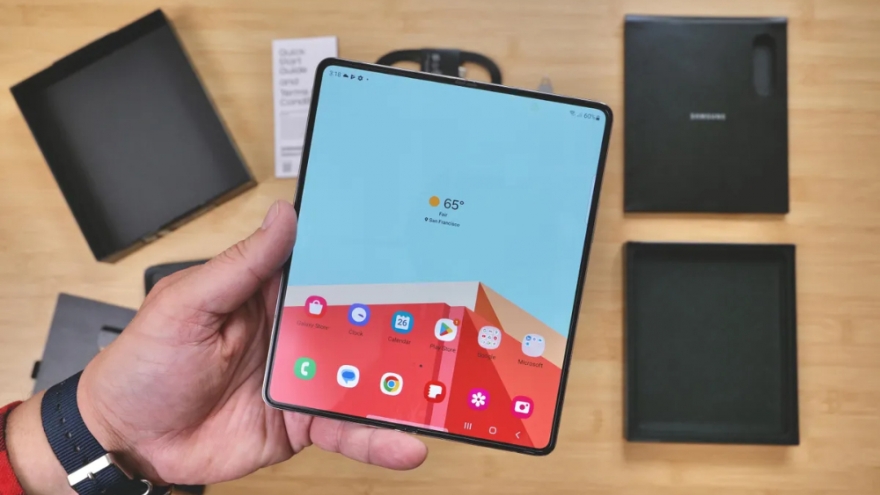 Apple chuẩn bị mẫu iPhone “đánh thẳng” vào siêu phẩm của Samsung