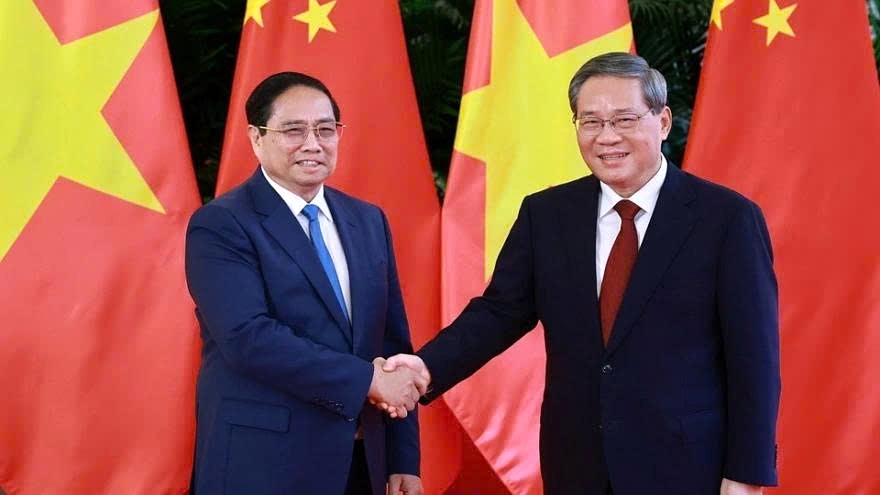 Vietnamese Prime Minister’s working trip to China in the spotlight