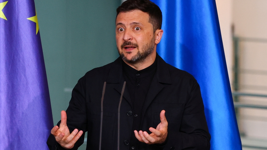 Tổng thống Zelensky tuyên bố chỉ đàm phán về lãnh thổ với ông Putin