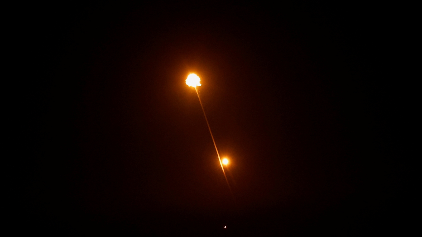 Toàn cảnh quốc tế sáng 14/6: Iran trút phóng 200 UAV trả đũa israel
