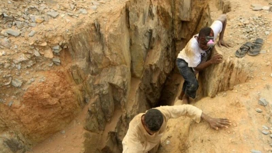 Gần 20 người thương vong trong vụ sập mỏ vàng ở Sudan