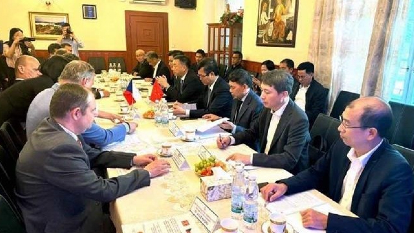 Czech Republic, Vietnam step up cooperation in education, research and innovation