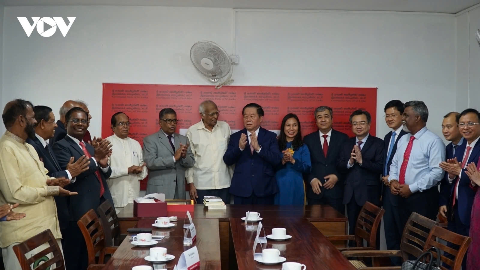 Party delegation pays working visit to Sri Lanka