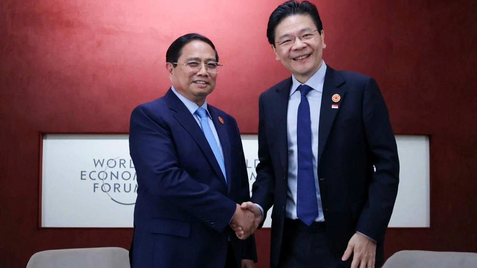 Vietnam and Singapore forge ahead with strategic partnership at WEF meeting