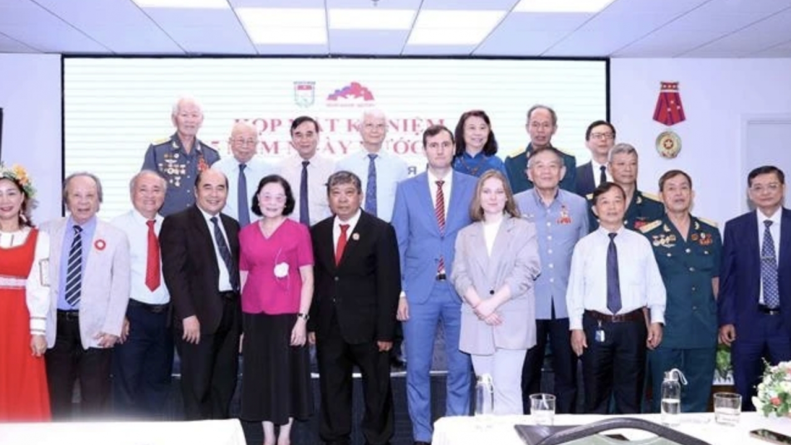 HCM City get-together celebrates Russia Day
