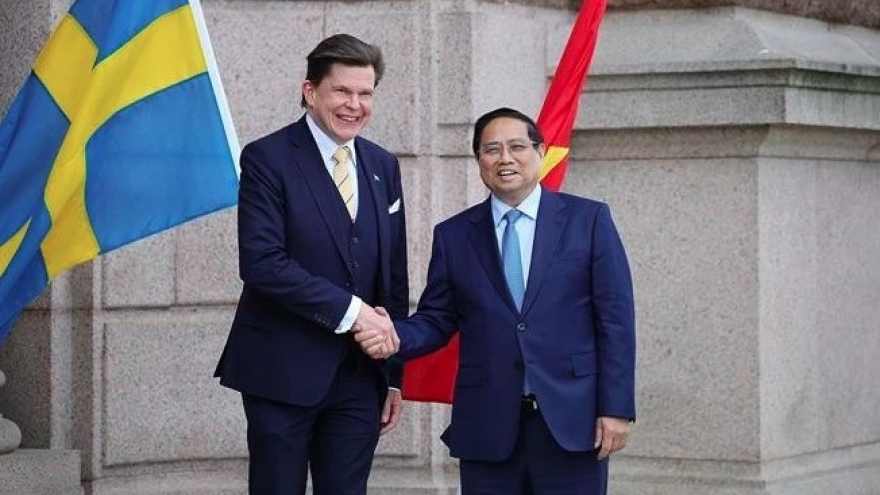 Prime Minister meets Swedish top legislator