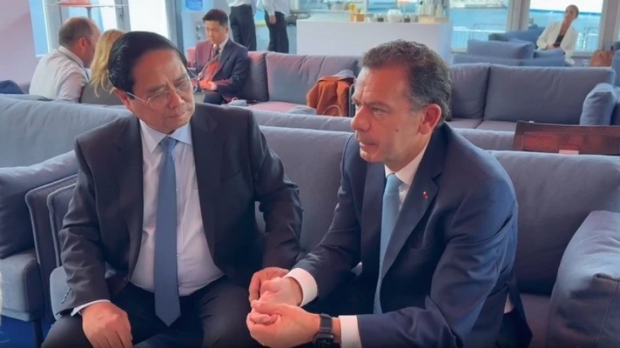 Vietnamese, Portuguese PMs seek stronger bilateral ties