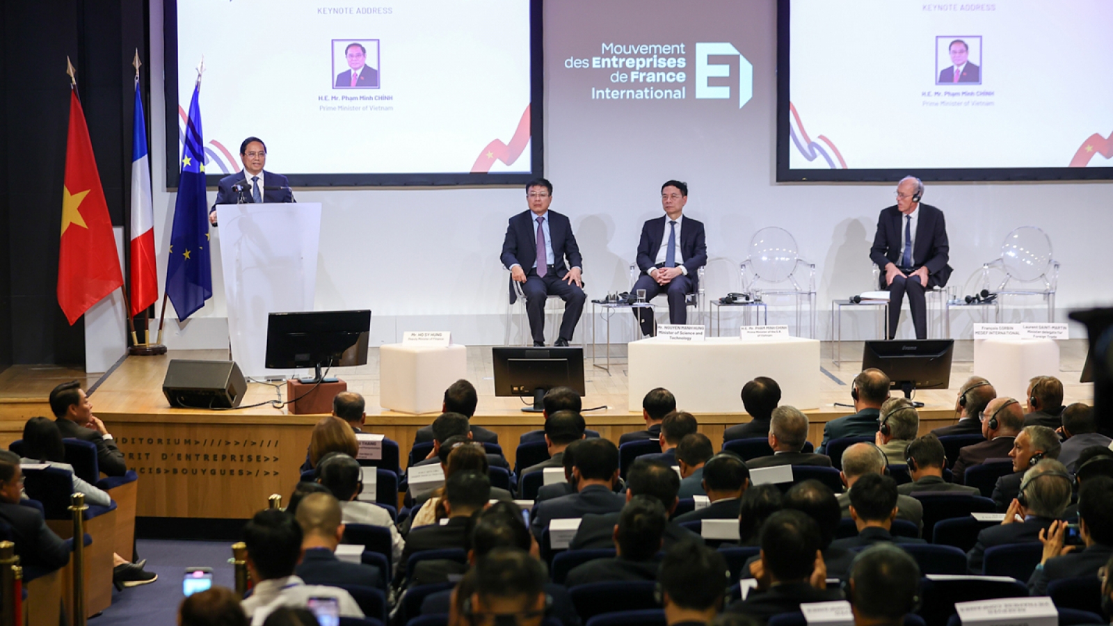 Stronger Vietnam – France business connectivity encouraged for win-win outcomes