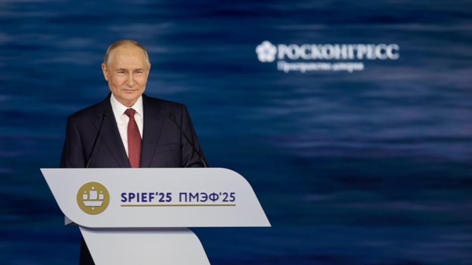 Tổng thống Putin: Ukraine đang từ chối đàm phán và triển khai sai lầm chiến lược