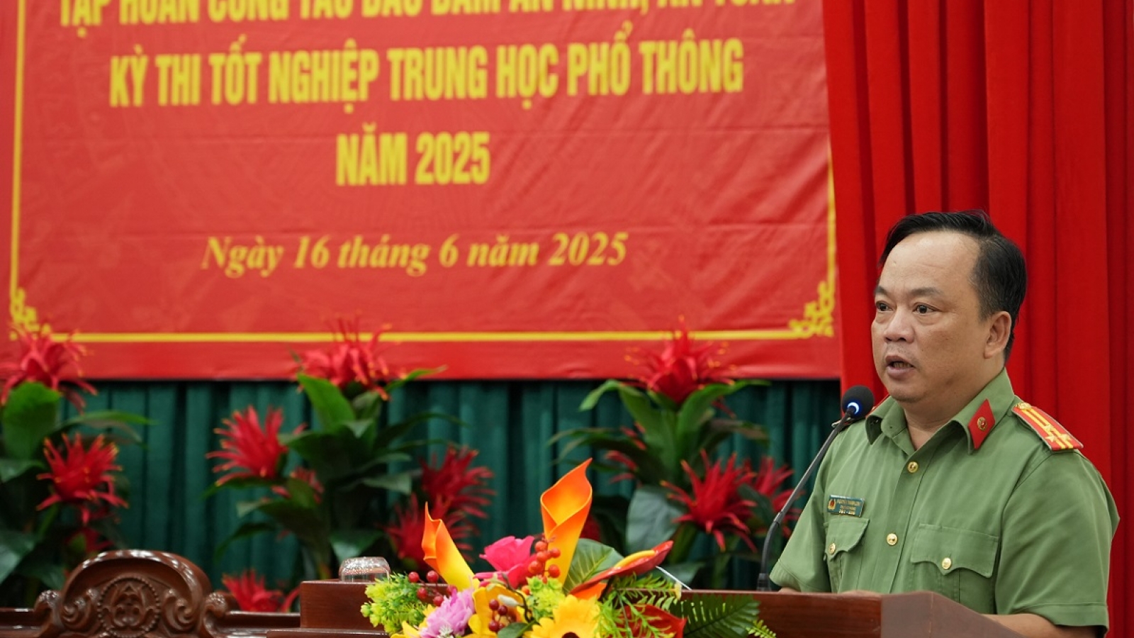 Bình Thuận huy động hàng trăm công an bảo vệ an ninh kỳ thi tốt nghiệp THPT 2025