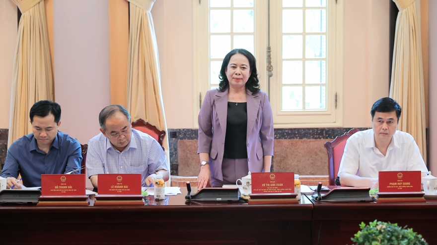 Phó Chủ tịch nước Võ Thị Ánh Xuân chủ trì phiên họp thứ nhất Đại hội thi đua yêu nước