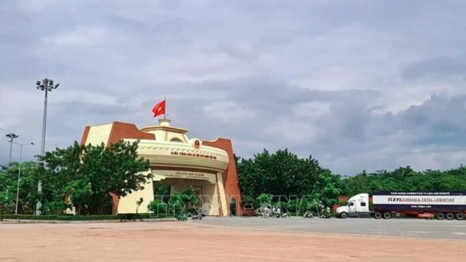 'Single-Stop' procedure at Lao Bao-Densavan border gate halted