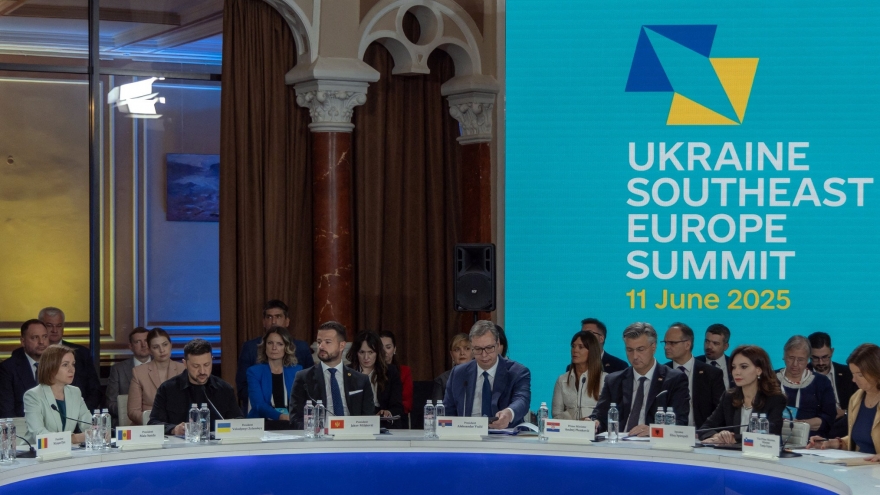 Các quốc gia Đông Nam Âu ủng hộ tư cách thành viên EU và NATO của Ukraine