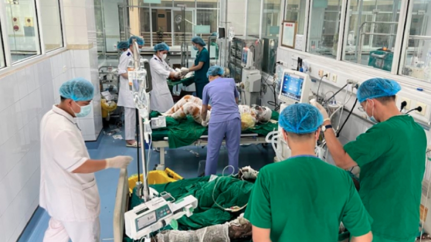 Người đàn ông 43 tuổi trong vụ cháy ở Hưng Yên tử vong, 2 nạn nhân bị thương nặng