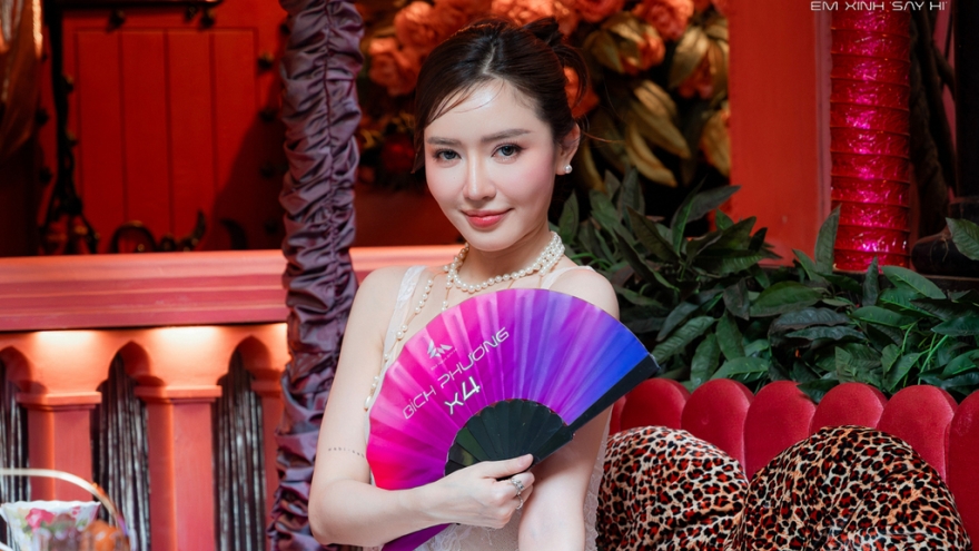 Em xinh Bích Phương bật khóc vì nỗi sợ của bản thân