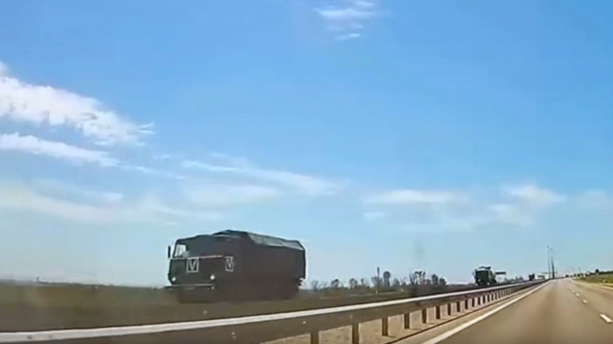 Nga bất ngờ điều chuyển lực lượng quy mô lớn từ Crimea đến Sumy
