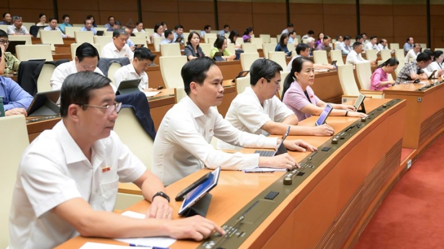 Quốc hội giám sát việc thực hiện nghị quyết về sáp nhập tỉnh, xã trong năm 2026
