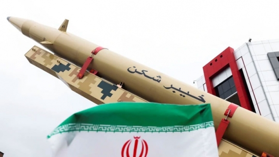 Iran không chấp nhận đàm phán với Mỹ “dưới làn đạn”