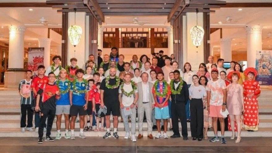 Da Nang hosts legendary Manchester United players