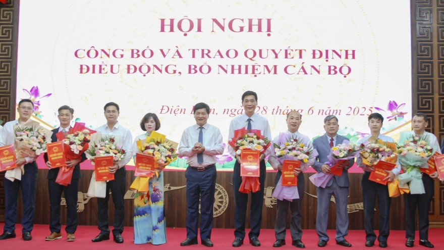 Điện Biên công bố hàng loạt quyết định bổ nhiệm cán bộ