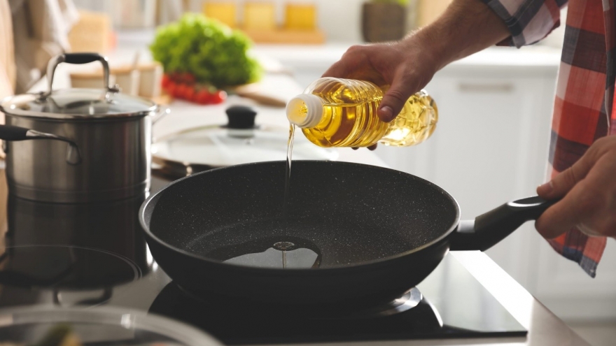 Dầu ăn dùng kiểu này chẳng khác gì “tự đầu độc” chính mình