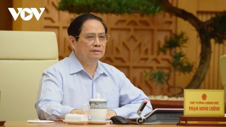 Thủ tướng đôn đốc bộ ngành, địa phương đảm bảo vận hành chính quyền 2 cấp thông suốt