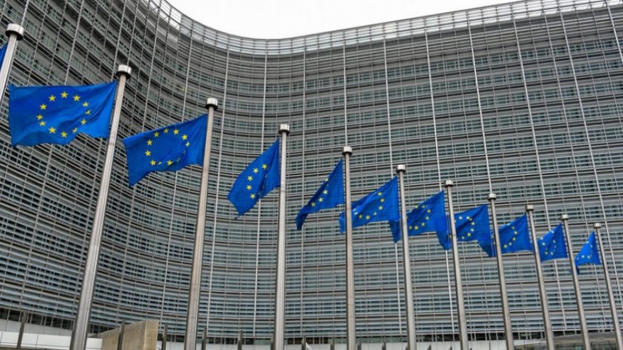 EU nhất trí gia hạn trừng phạt Nga thêm 6 tháng