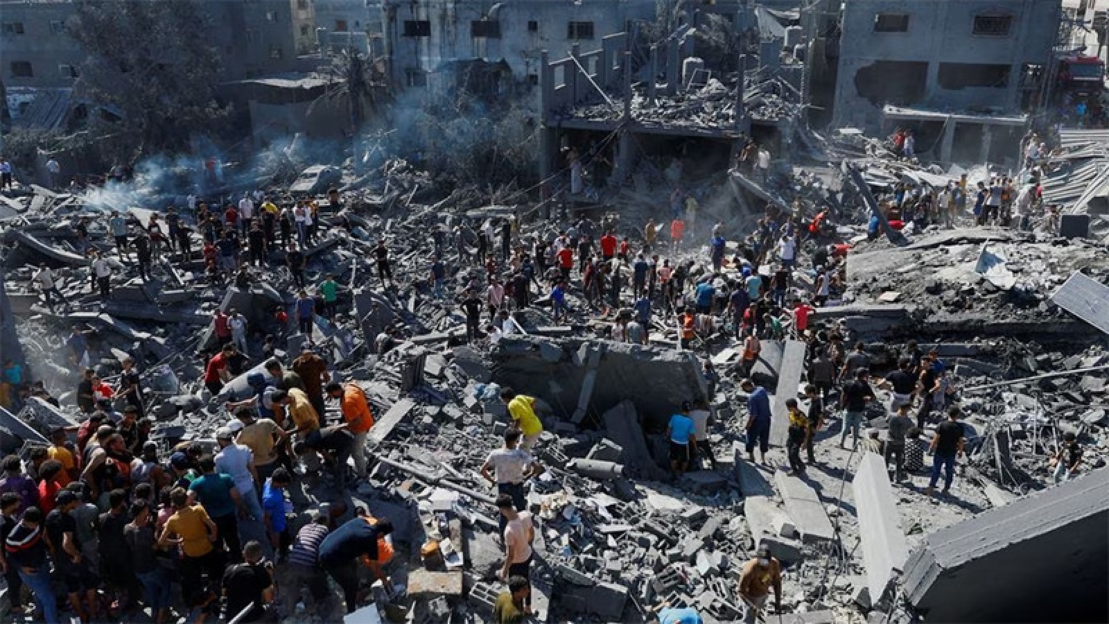 Hơn 30 người chết trong các cuộc tấn công của Israel vào Gaza