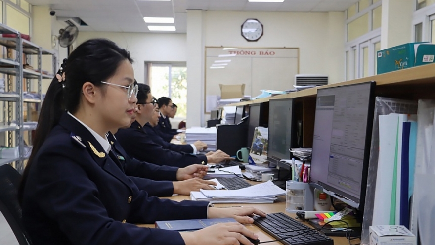 Hải quan dừng tiếp nhận tờ khai từ 22h ngày 30/6 đến 5h ngày 1/7