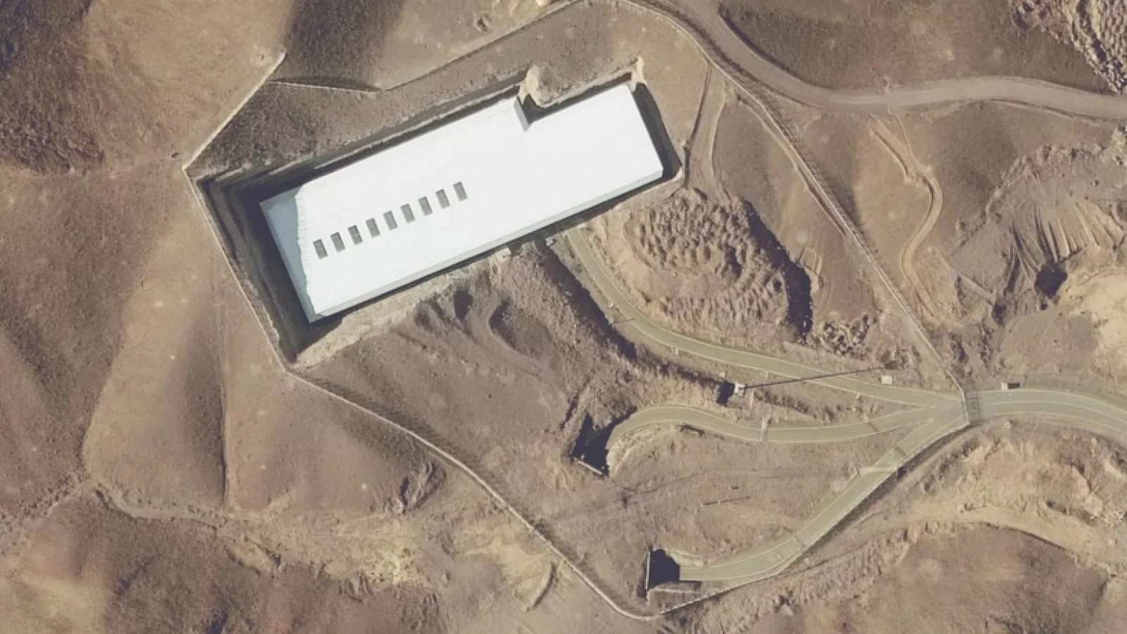 IAEA cảnh báo "hoạt động thường xuyên" tại các cơ sở hạt nhân Iran bị đánh bom