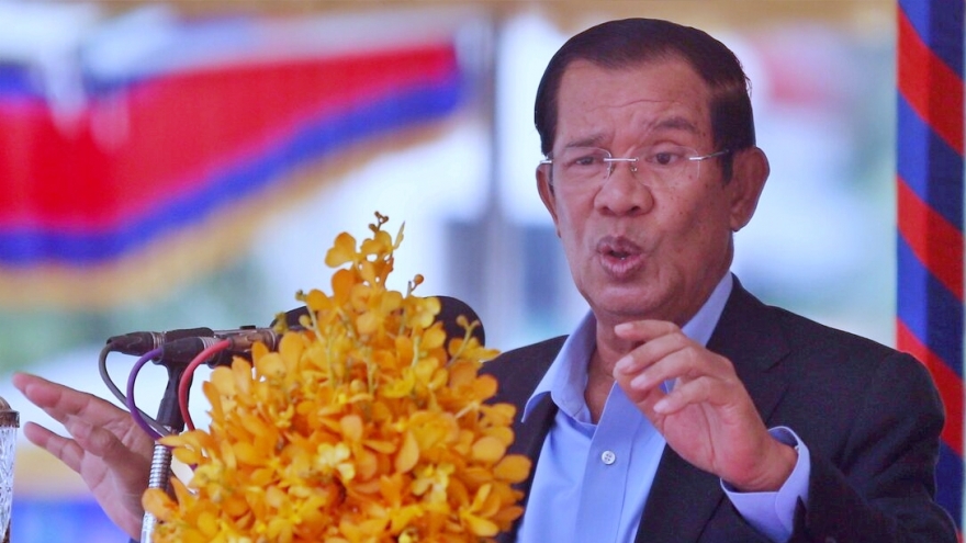 Ông Hun Sen đề xuất cấm chiếu phim Thái và ngừng nhập khẩu hàng hóa từ Thái Lan