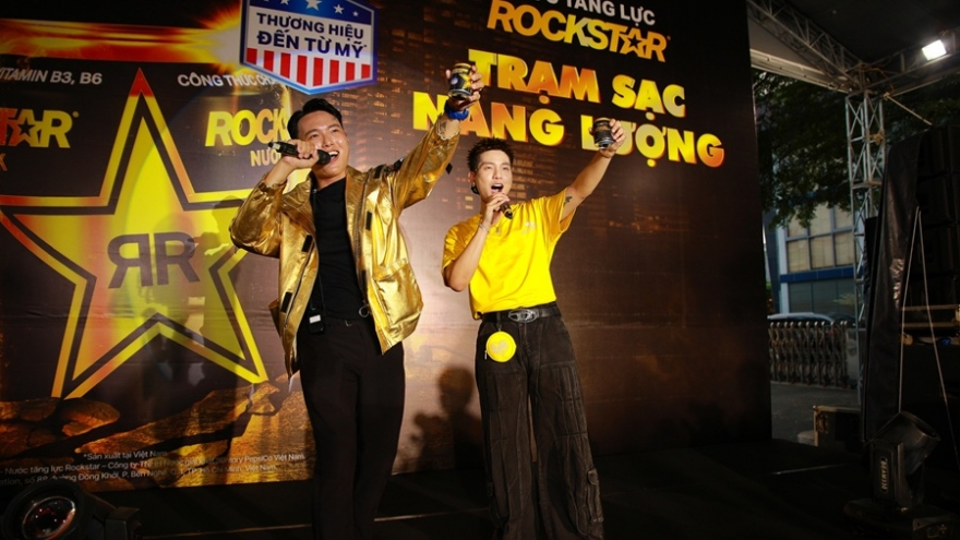 Trạm sạc Rockstar - điểm hẹn năng lượng thu hút Quân A.P cùng dàn KOL hội tụ