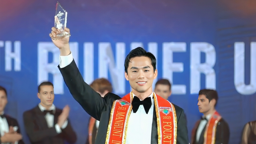Người mẫu Vũ Linh đoạt Á vương 4 tại Manhunt International 2025