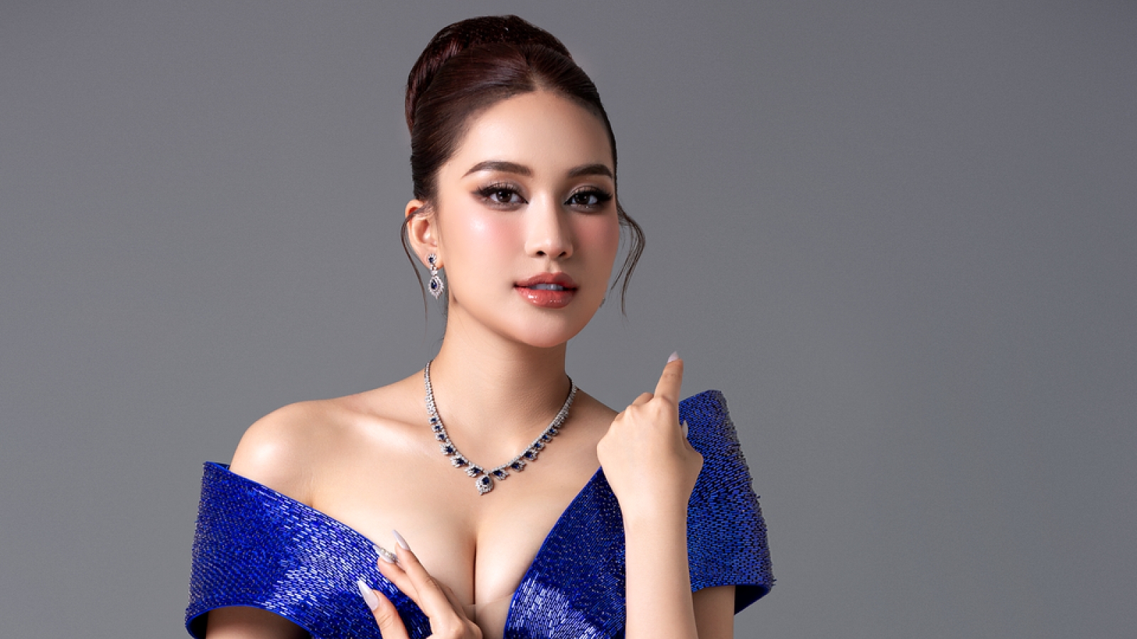 Hoa hậu Võ Cao Kỳ Duyên hé lộ trang phục trong đêm chung kết Miss Supranational 2025