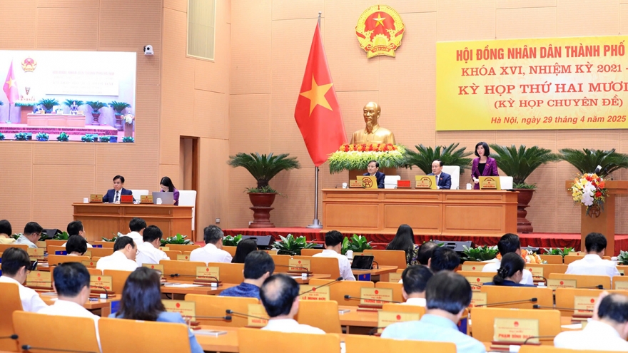 HĐND thành phố Hà Nội xem xét nhiều nội dung khi thực hiện chính quyền 2 cấp