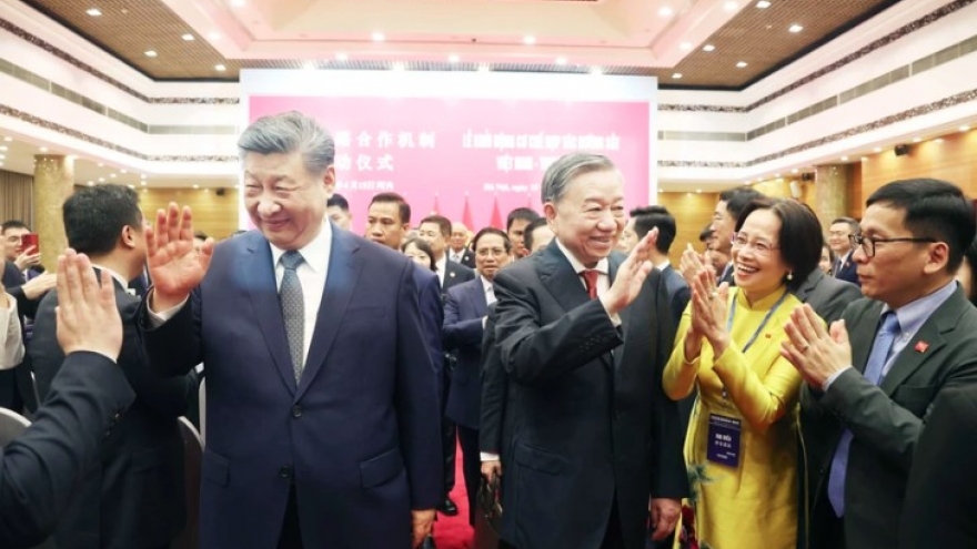 "Red Study Tour" initiative connects Vietnamese, Chinese youths