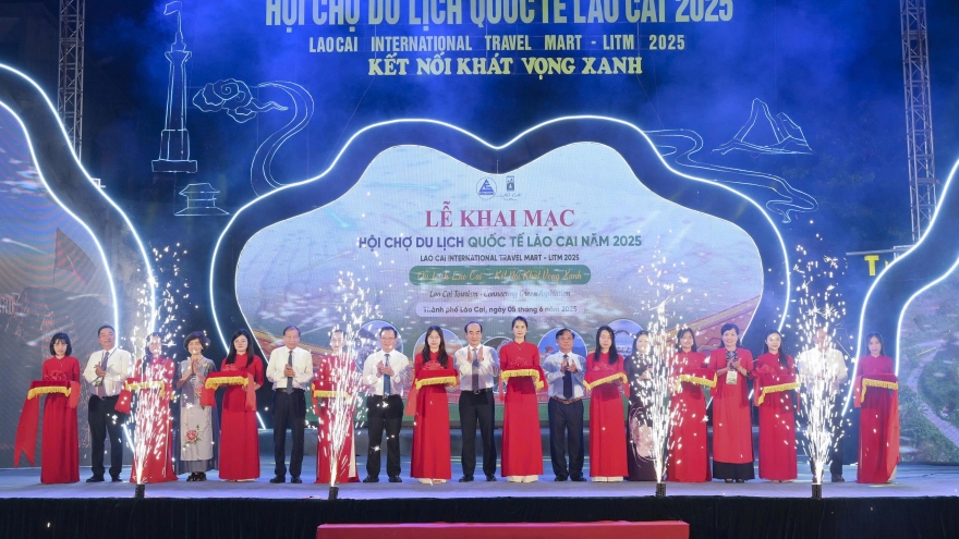 Khai mạc Hội chợ Du lịch Quốc tế Lào Cai 2025