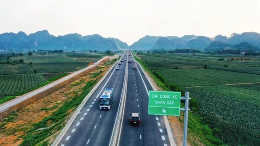 Đề xuất thu phí cao tốc Bắc - Nam phía Đông