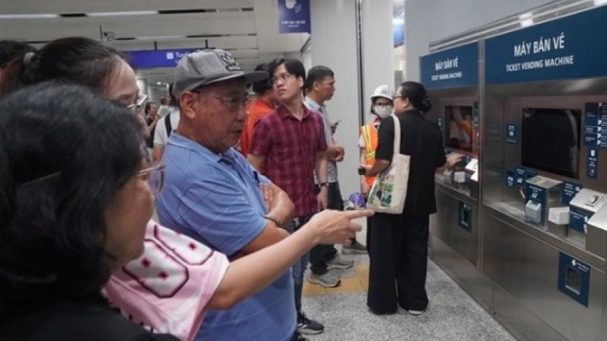 HCM City metro line 1 to launch smart card system from July 1