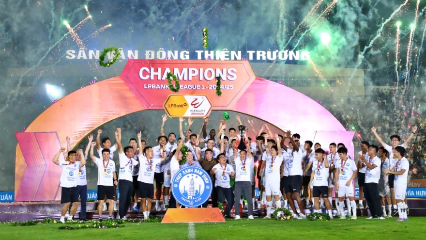 Nam Định giao hữu với đội châu Phi, tham dự 5 đấu trường ở mùa giải 2025/2026