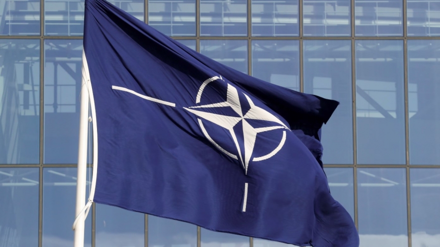 “Nóng” vấn đề chi tiêu quốc phòng trước thềm Hội nghị thượng đỉnh NATO